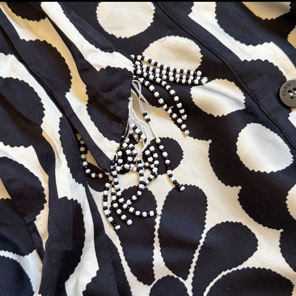 FARM Rio Black & Cream Long-Sleeve Printed Wrap Dress - Picture 6 of 8